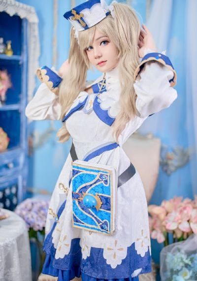 毛林林