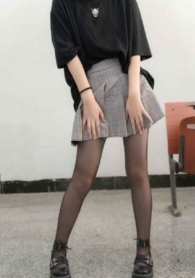 活跳尸