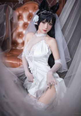 把朕的龙精含着h太子妃